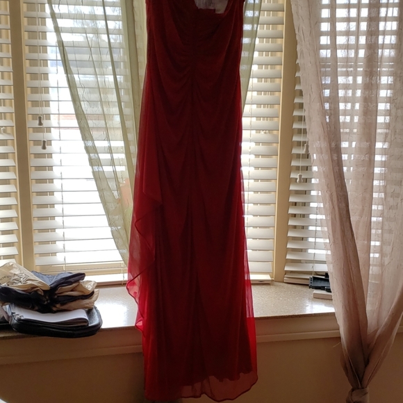 David's Bridal - Picture 7 of 8